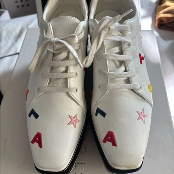 Stella McCartney White Sneakers with Colorful Embroidery - Picture 6 of 7